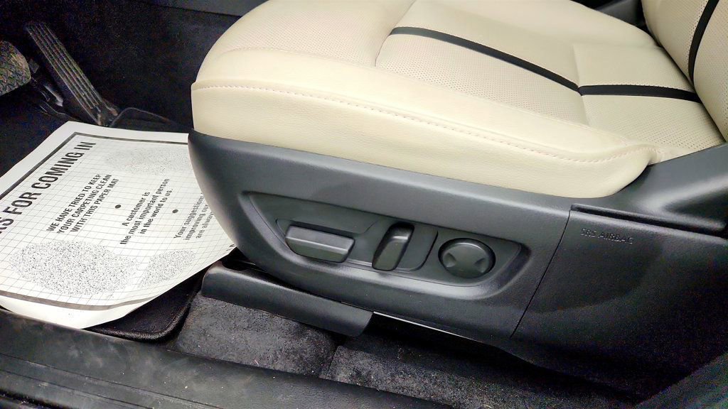 Used 2024 MAZDA CX-90 3.3 Turbo w/ Preferred Plus image 13