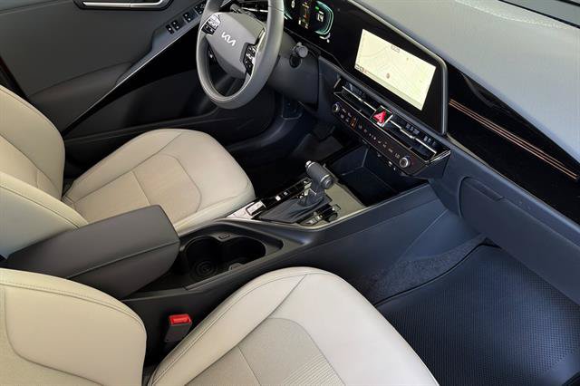 New 2026 Kia Niro EX FWD image 18