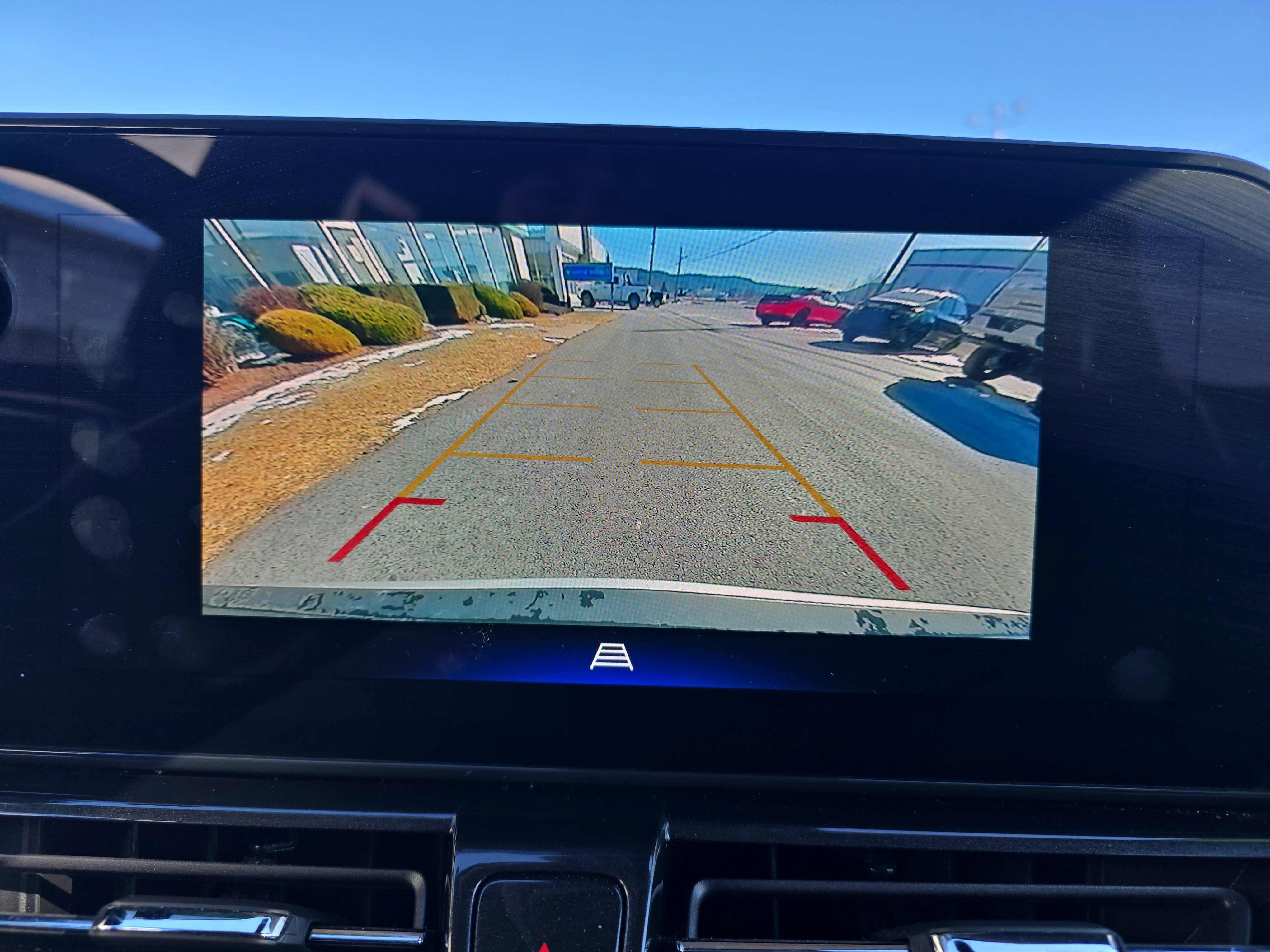 Used 2024 Chevrolet TrailBlazer LT image 25