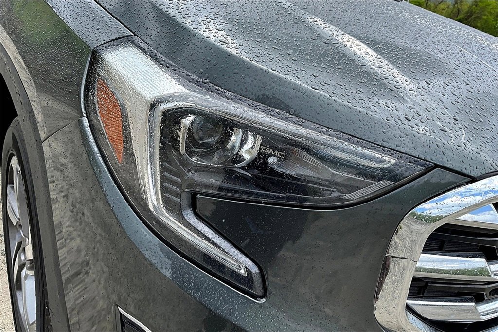 Used 2020 GMC Terrain SLT image 28