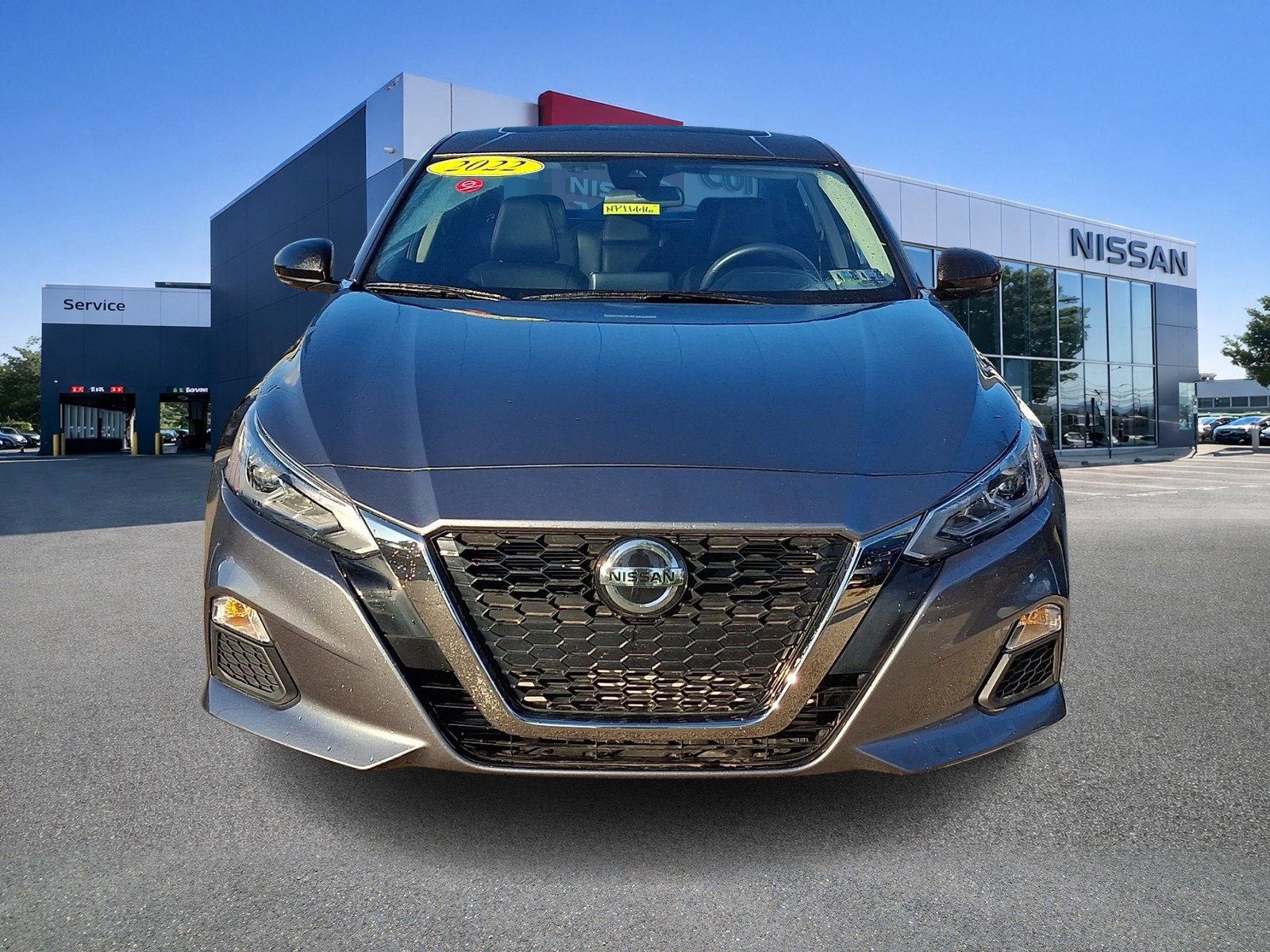Certified 2022 Nissan Altima 2.0 SR FWD image 2