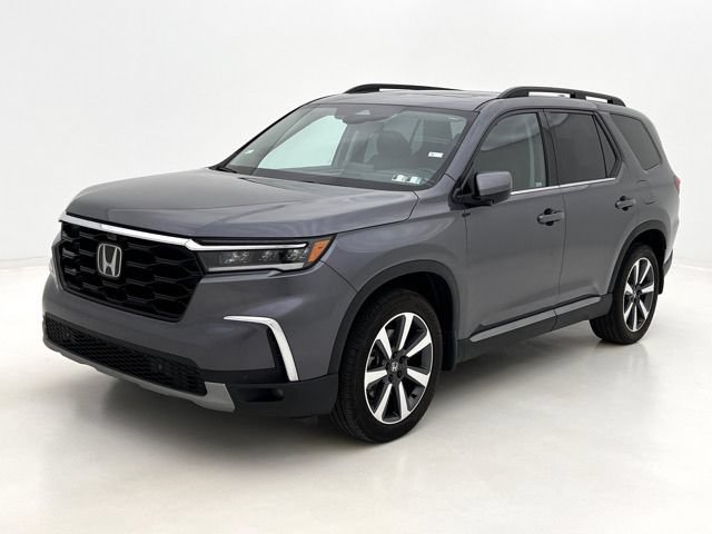 Used 2023 Honda Pilot Elite image 4