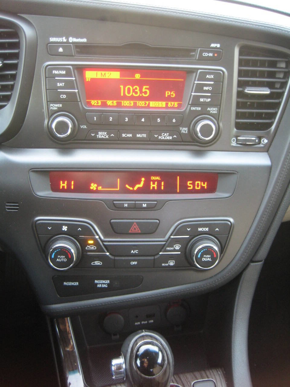 Used 2013 Kia Optima EX image 19