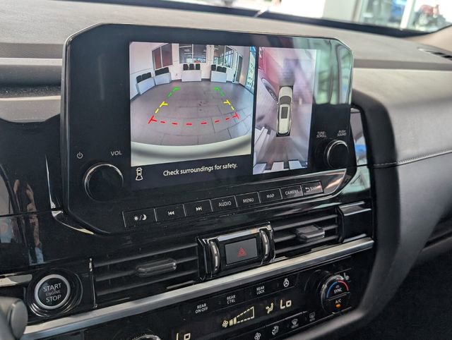 Used 2023 Nissan Pathfinder SL image 20