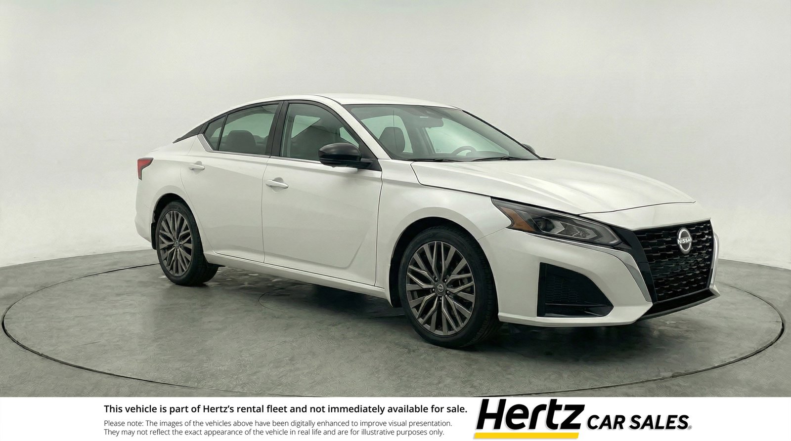 Used 2025 Nissan Altima 2.5 SV image 1