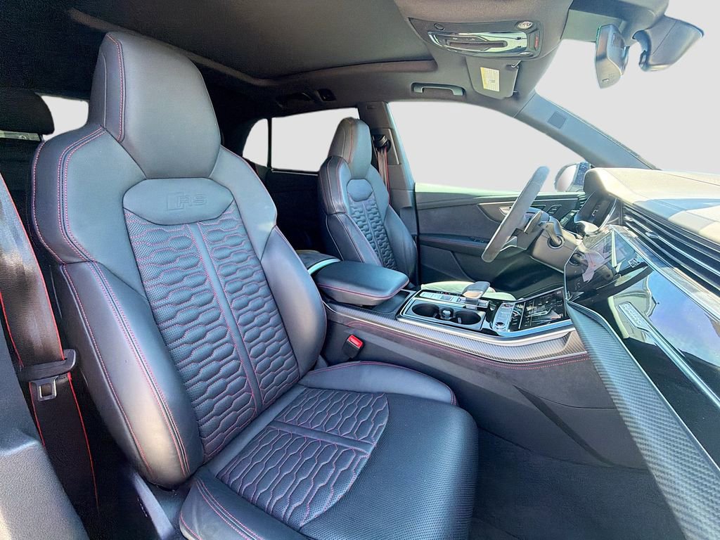 Used 2023 Audi RS Q8 image 18