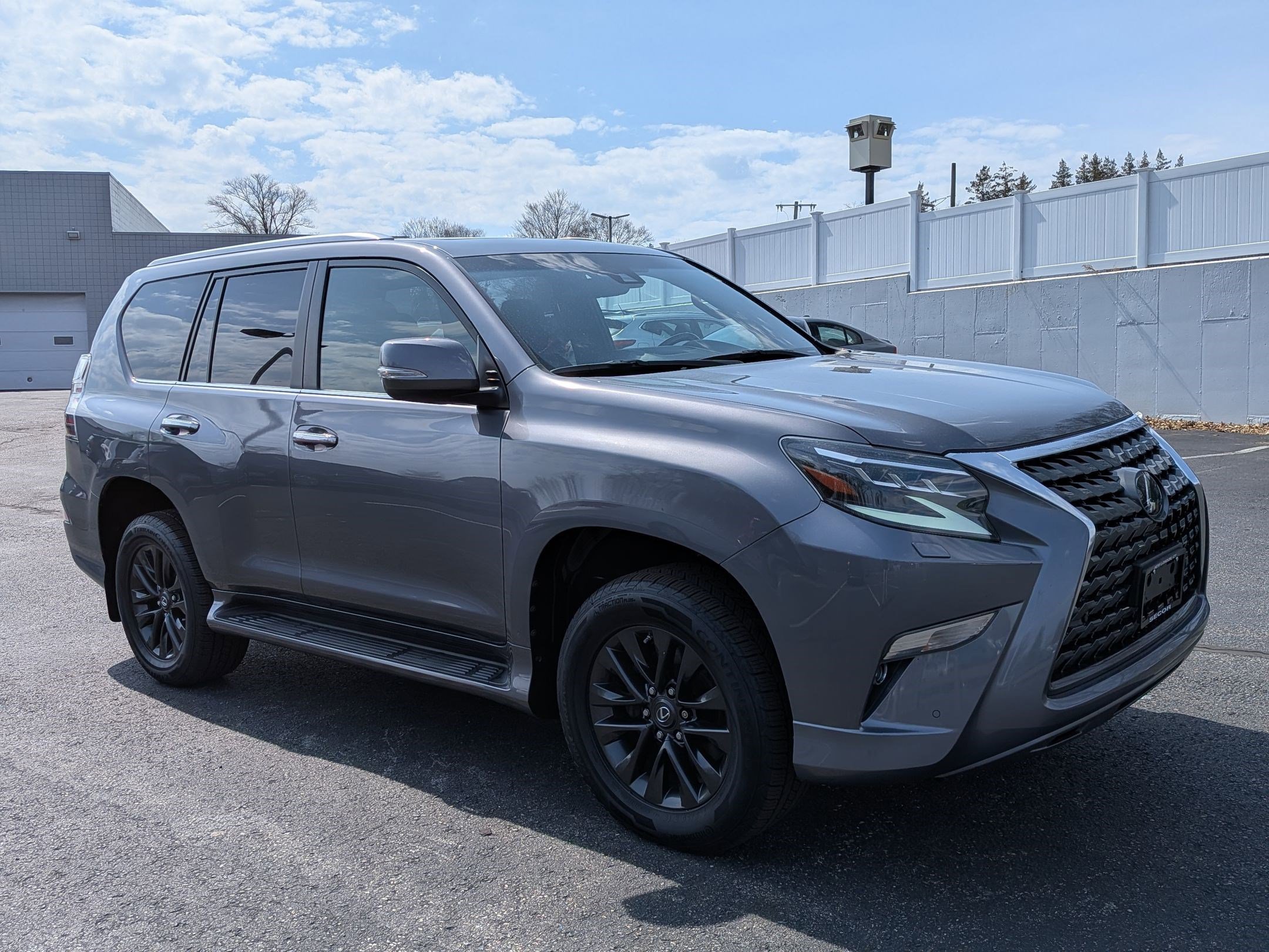 Used 2020 Lexus GX 460 Premium w/ Premium Package image 7