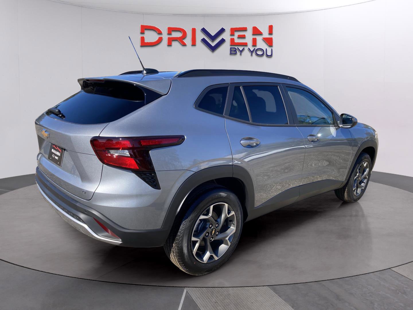 New 2026 Chevrolet Trax LT w/ Driver Confidence Package image 5