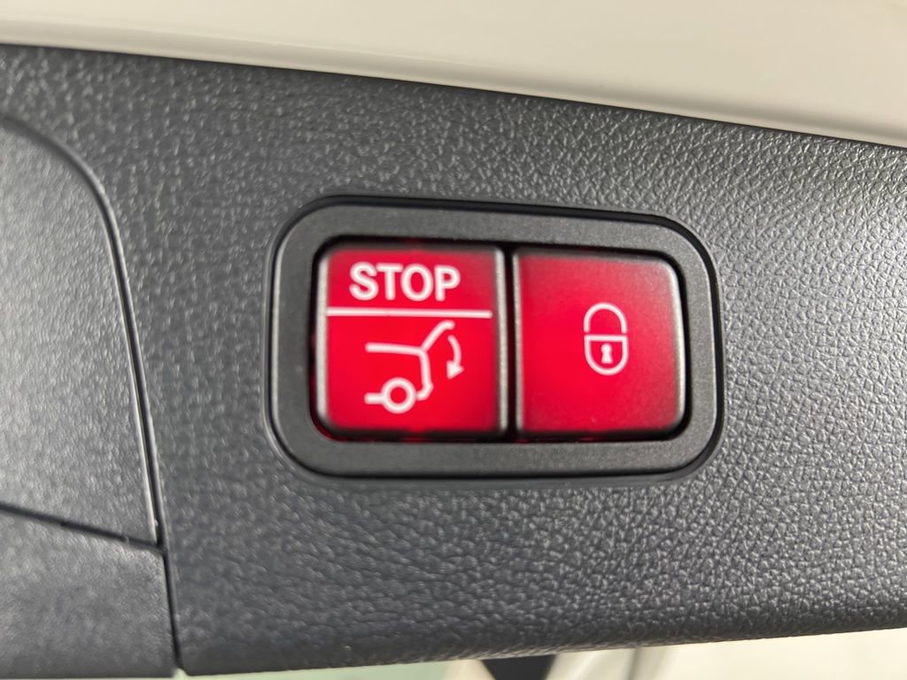 Certified 2022 Mercedes-Benz GLC 300 4MATIC image 15