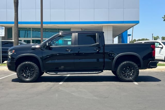 Used 2022 Chevrolet Silverado 1500 ZR2 w/ Technology Package AWD/4WD image 7