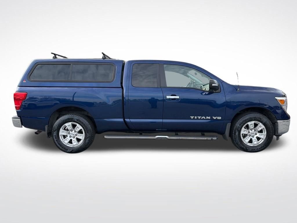 Used 2019 Nissan Titan SV image 6