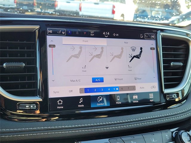 New 2026 Chrysler Pacifica Select image 14