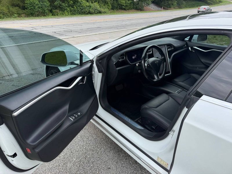 Used 2017 Tesla Model S 90D AWD/4WD image 6