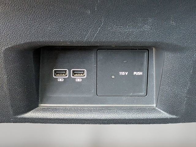 Used 2019 Volkswagen Atlas SEL R-Line AWD/4WD image 33
