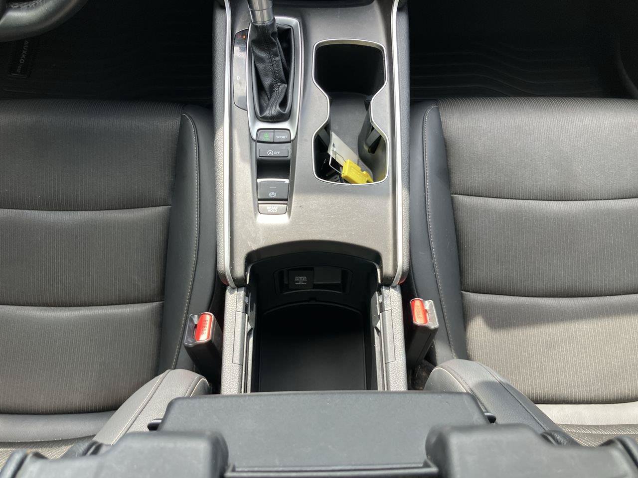 Used 2022 Honda Accord Sport image 17