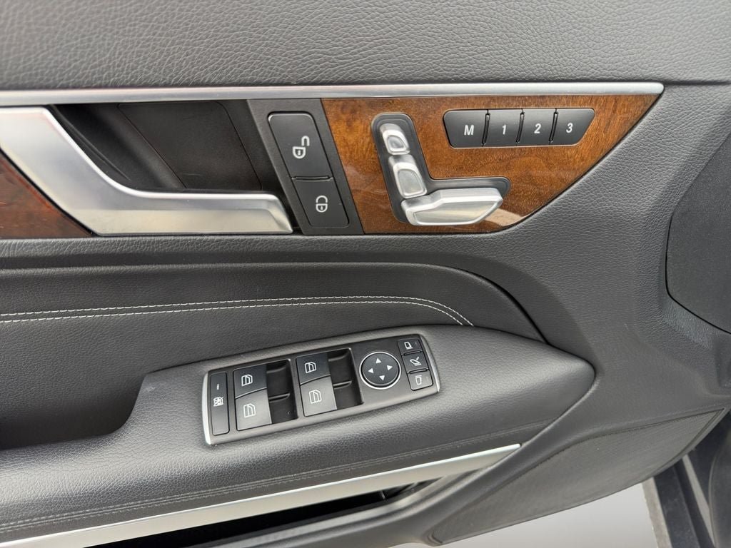 Used 2015 Mercedes-Benz E 400 Cabriolet image 21
