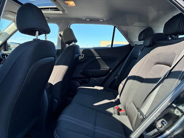 Certified 2023 Hyundai Venue SEL w/ Cargo Package image 17