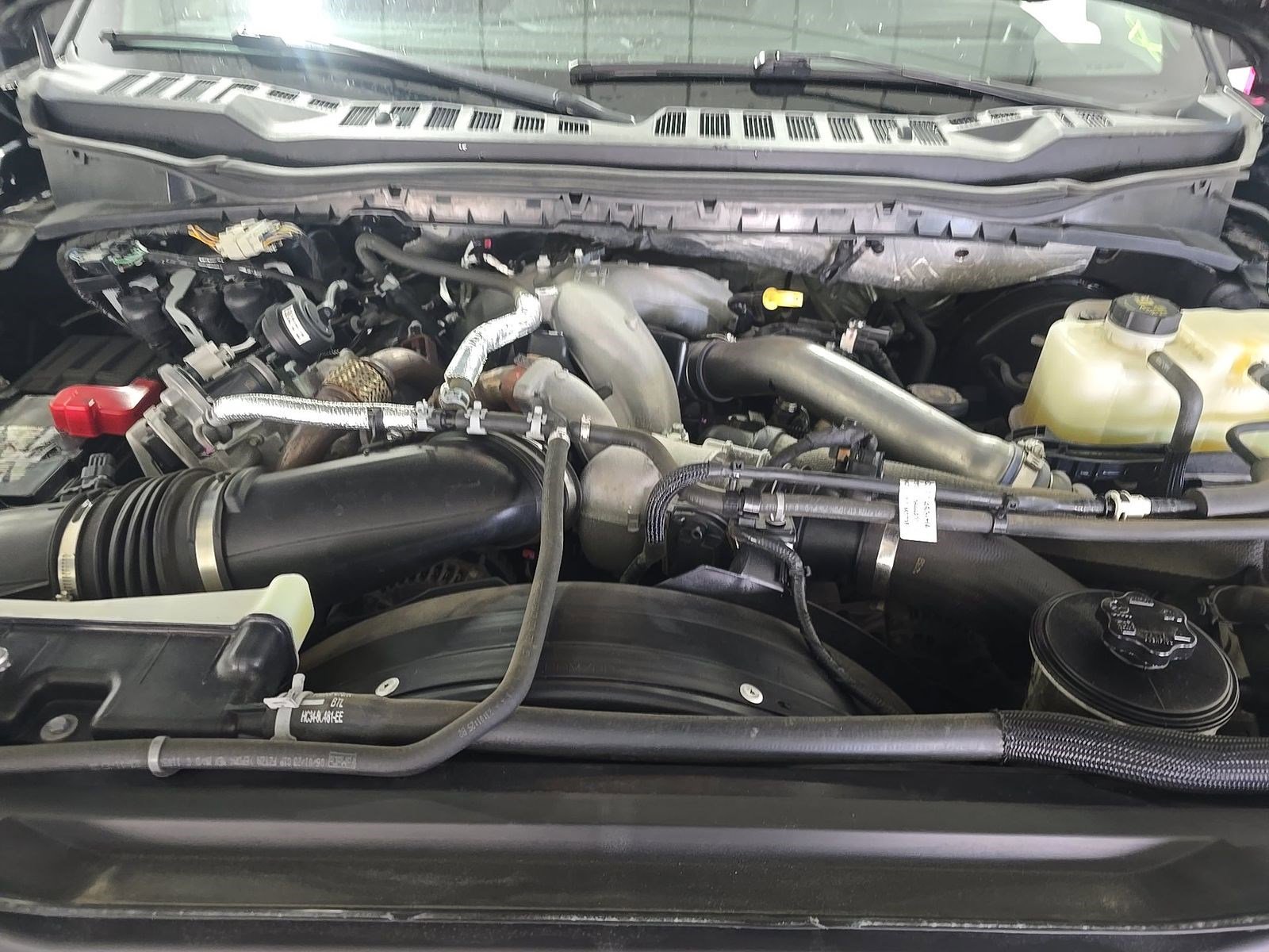 Used 2023 Ford F250 Lariat w/ Lariat Ultimate Package AWD/4WD image 15