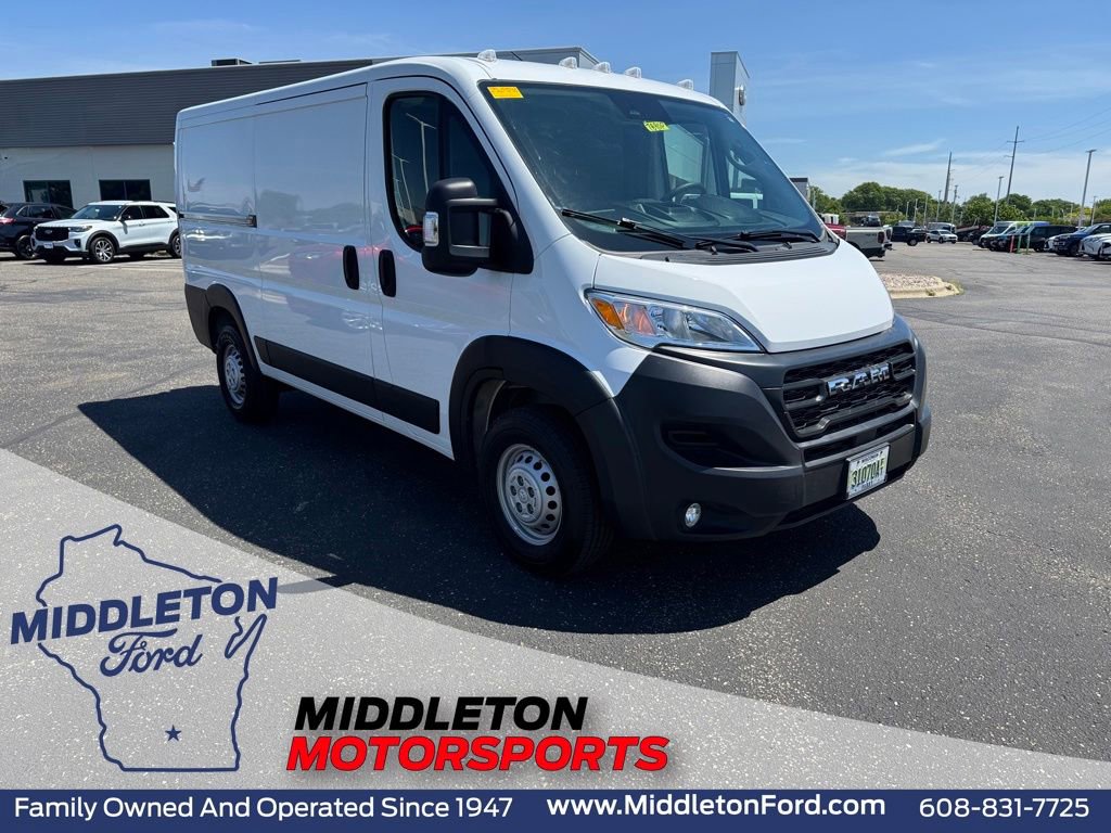 Used 2025 RAM ProMaster 2500 w/ Convenience Group FWD image 1