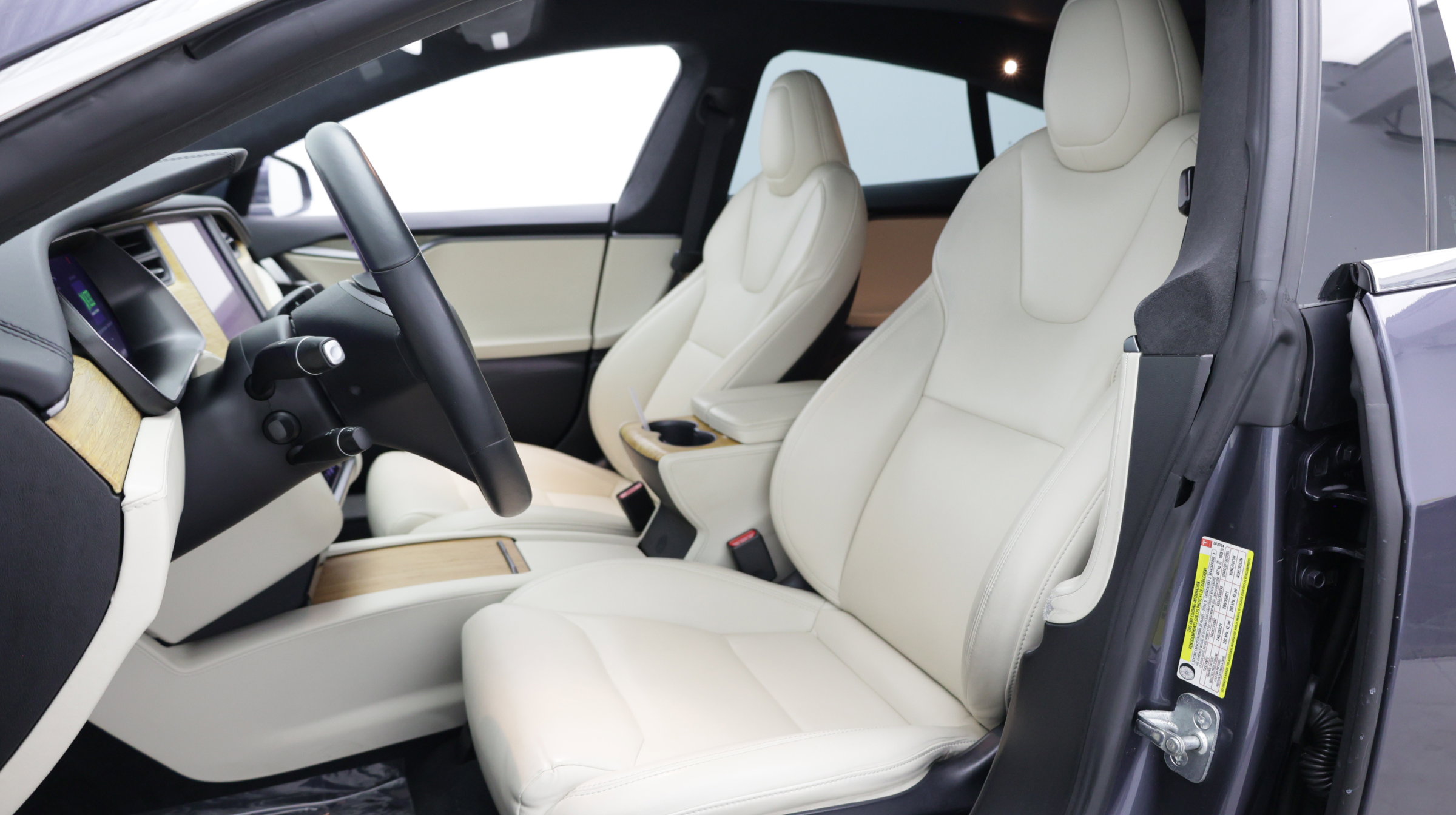 Used 2020 Tesla Model S Performance AWD/4WD image 23