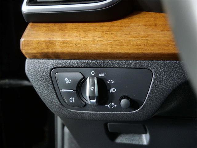 Used 2023 Audi Q5 2.0T Premium w/ Convenience Package image 24