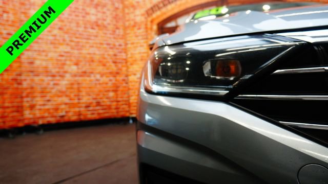 Used 2020 Volkswagen Jetta SEL Premium image 67