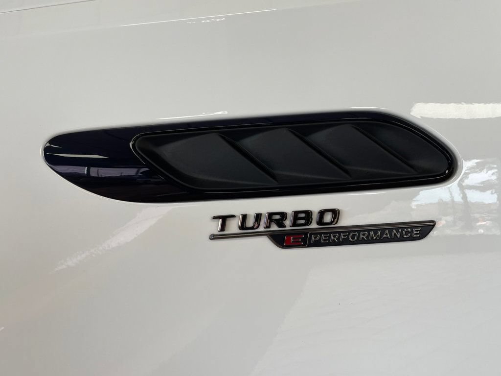 Used 2024 Mercedes-Benz C 36 AMG S image 7