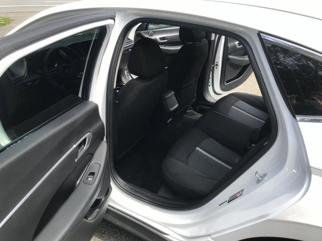 Used 2021 Hyundai Sonata SE image 9