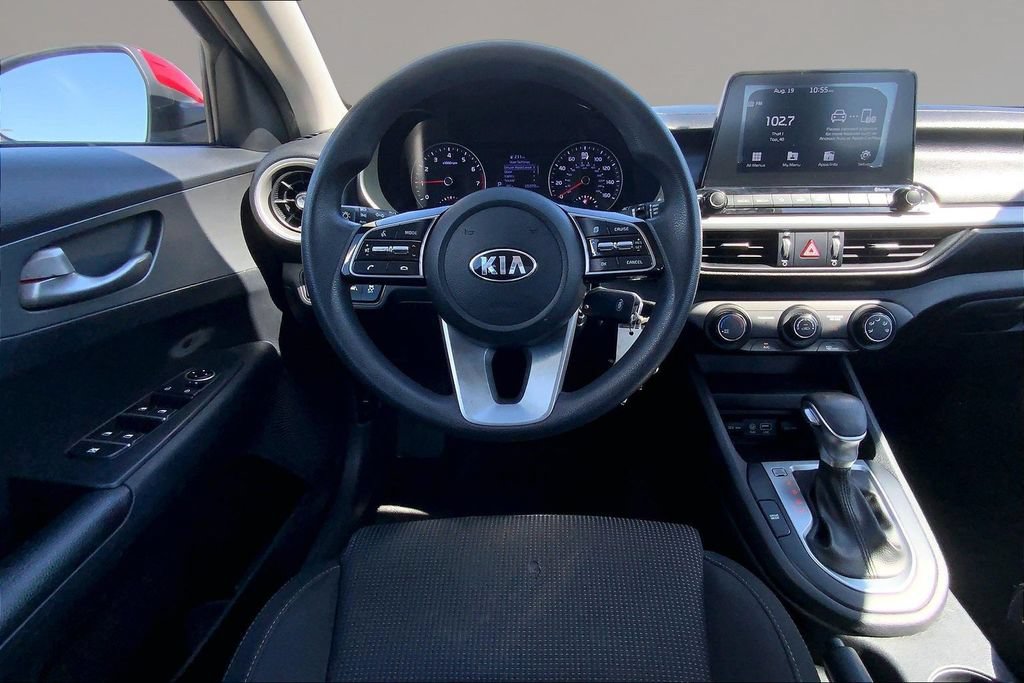 Used 2020 Kia Forte LXS FWD image 5