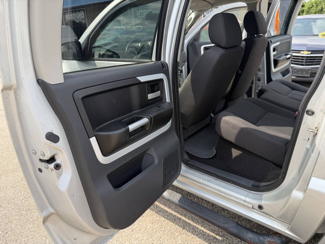 Used 2008 Mitsubishi Raider LS RWD image 18