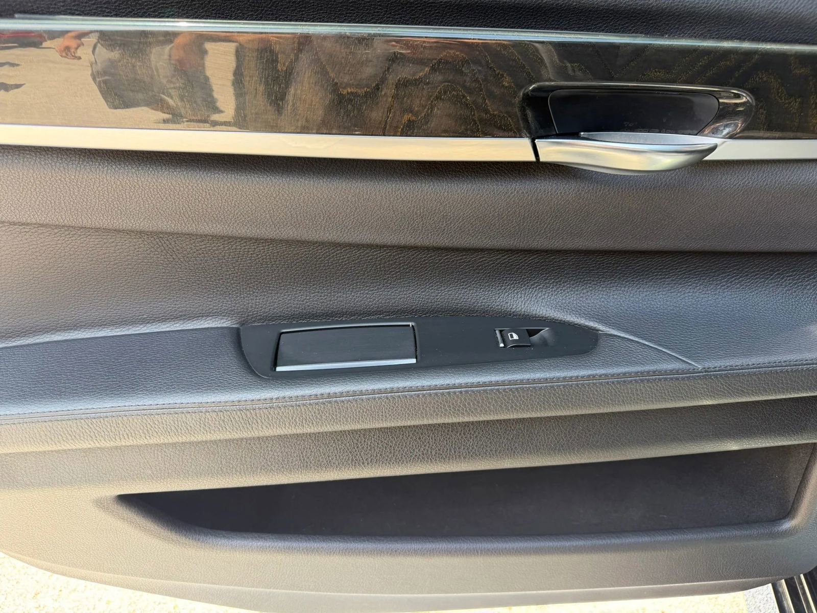 Used 2015 BMW 740Li RWD image 16