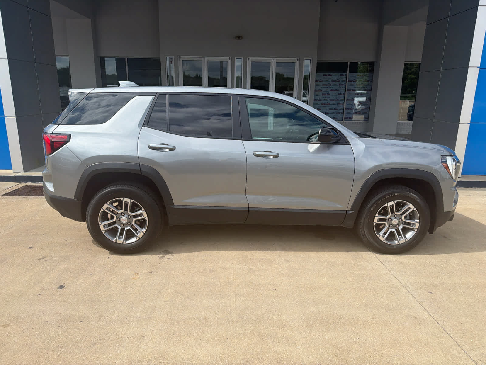 Used 2026 GMC Terrain Elevation AWD/4WD image 7