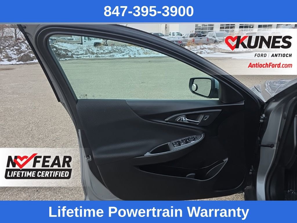 Used 2023 Chevrolet Malibu LT image 18