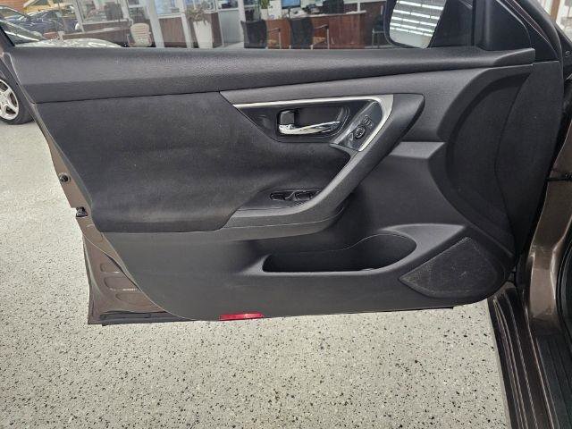 Used 2014 Nissan Altima 2.5 FWD image 25