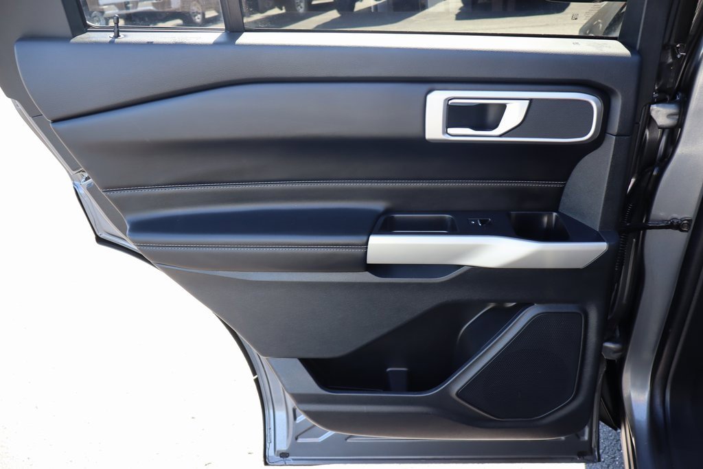 Used 2021 Ford Explorer XLT w/ Class III Trailer Tow Package image 28