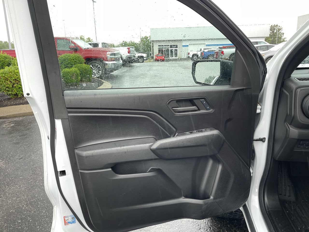 Certified 2024 Chevrolet Colorado Trail Boss w/ Advanced Trailering Package AWD/4WD image 22