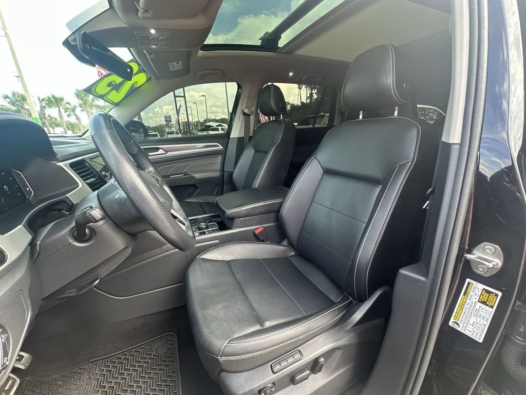 Used 2023 Volkswagen Atlas SEL R-Line AWD/4WD image 23