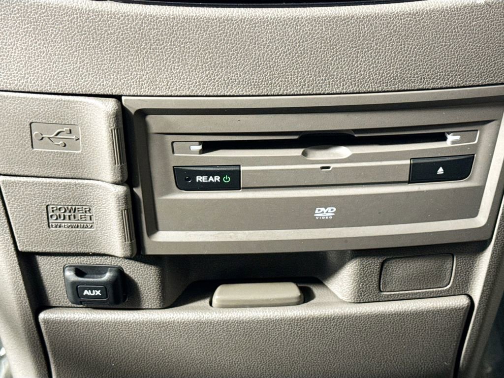 Used 2016 Honda Odyssey SE image 17