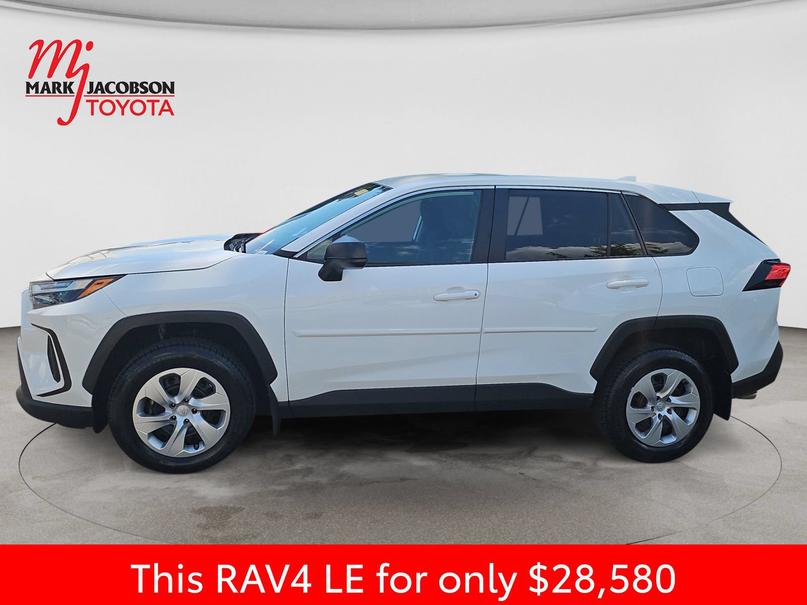 Used 2023 Toyota RAV4 LE AWD/4WD image 14