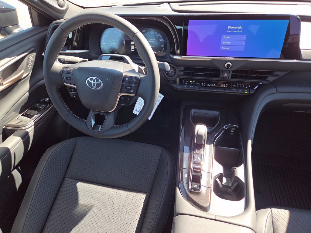 New 2026 Toyota Crown Platinum AWD/4WD image 35
