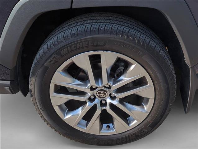 Certified 2024 Toyota RAV4 XLE Premium AWD/4WD image 7