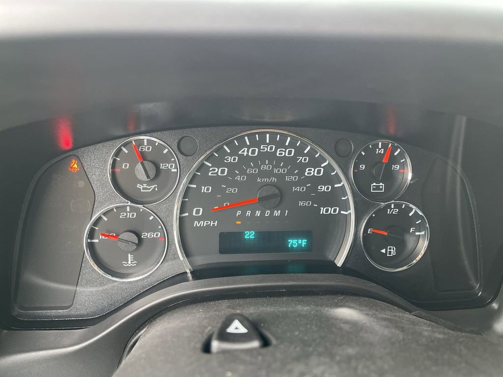 New 2025 Chevrolet Express 2500 w/ Driver Convenience Package RWD image 10