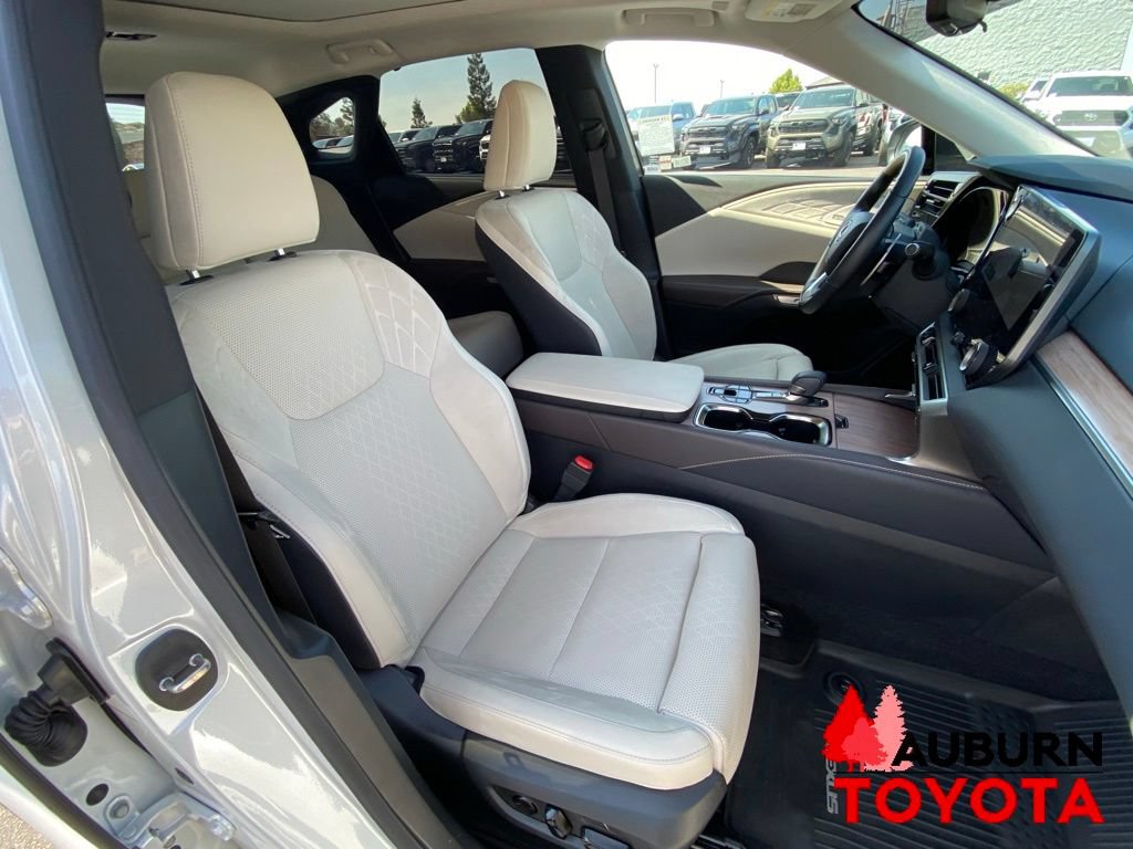 Used 2026 Lexus RX 450h AWD w/ Convenience Package image 16