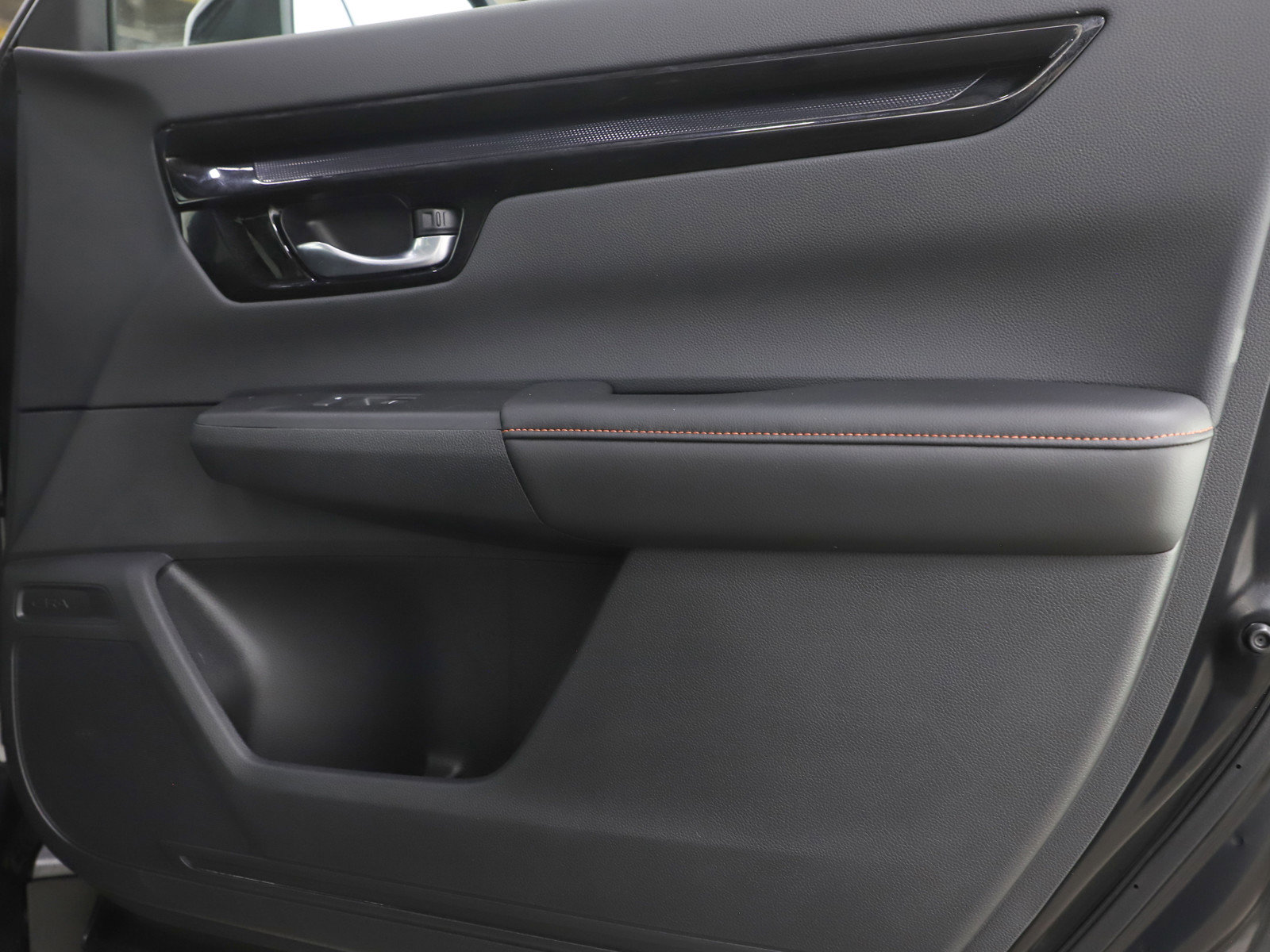 Used 2026 Honda CR-V Sport Touring image 9