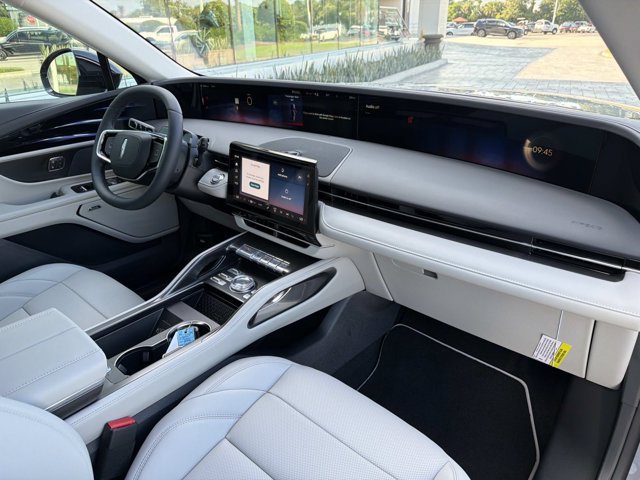 New 2026 Lincoln Nautilus Premier w/ Equipment Group 102A AWD/4WD image 20