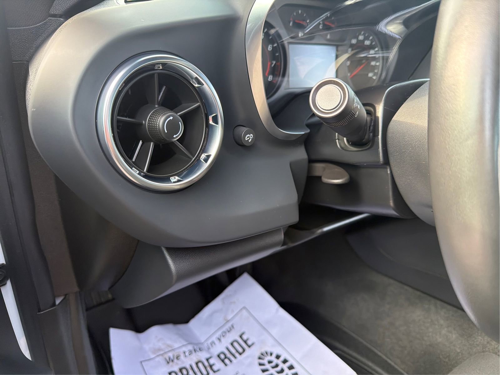 Certified 2024 Chevrolet Camaro LT image 18