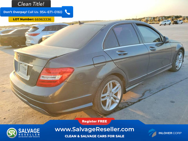 Used 2013 Mercedes-Benz C 250 Sedan image 4