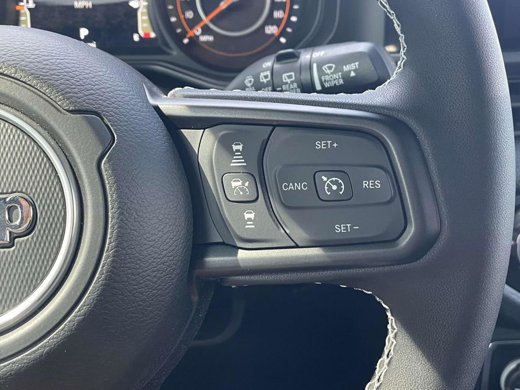 New 2025 Jeep Wrangler Unlimited Sport image 31