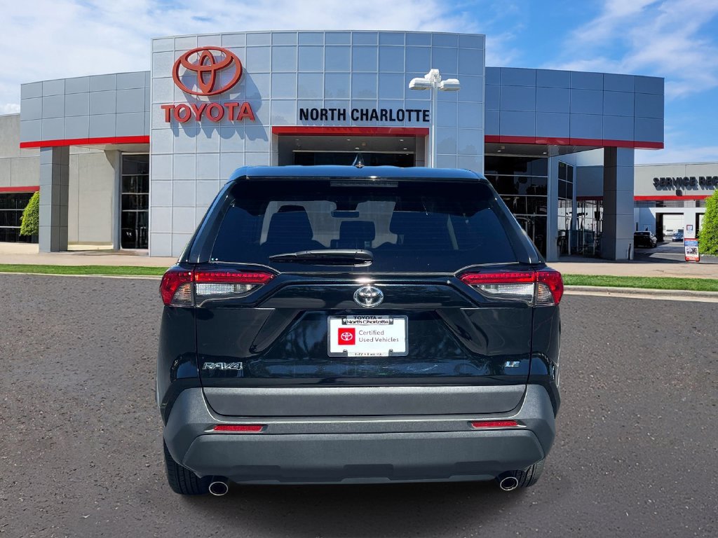 Used 2024 Toyota RAV4 LE FWD image 6