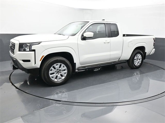 Used 2023 Nissan Frontier SV w/ Technology Package image 1